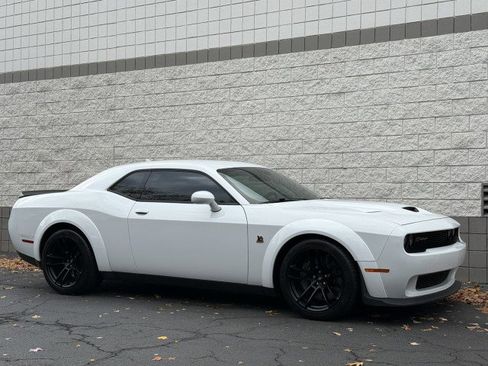 Used 2020 Dodge Challenger R/T Scat Pack image 4