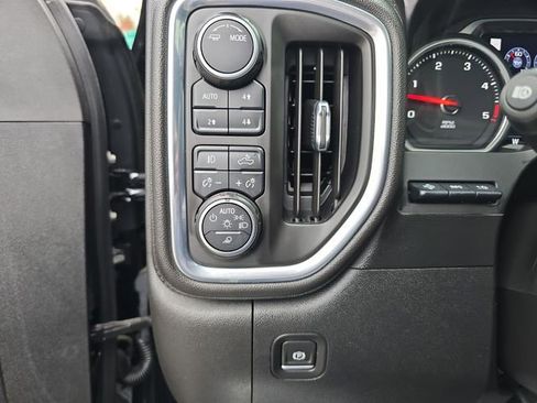 Certified 2020 Chevrolet Silverado 3500 LTZ w/ LTZ Premium Package image 21