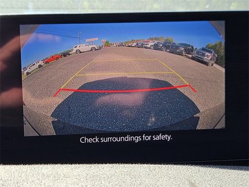 Used 2024 MAZDA MAZDA3 s image 25