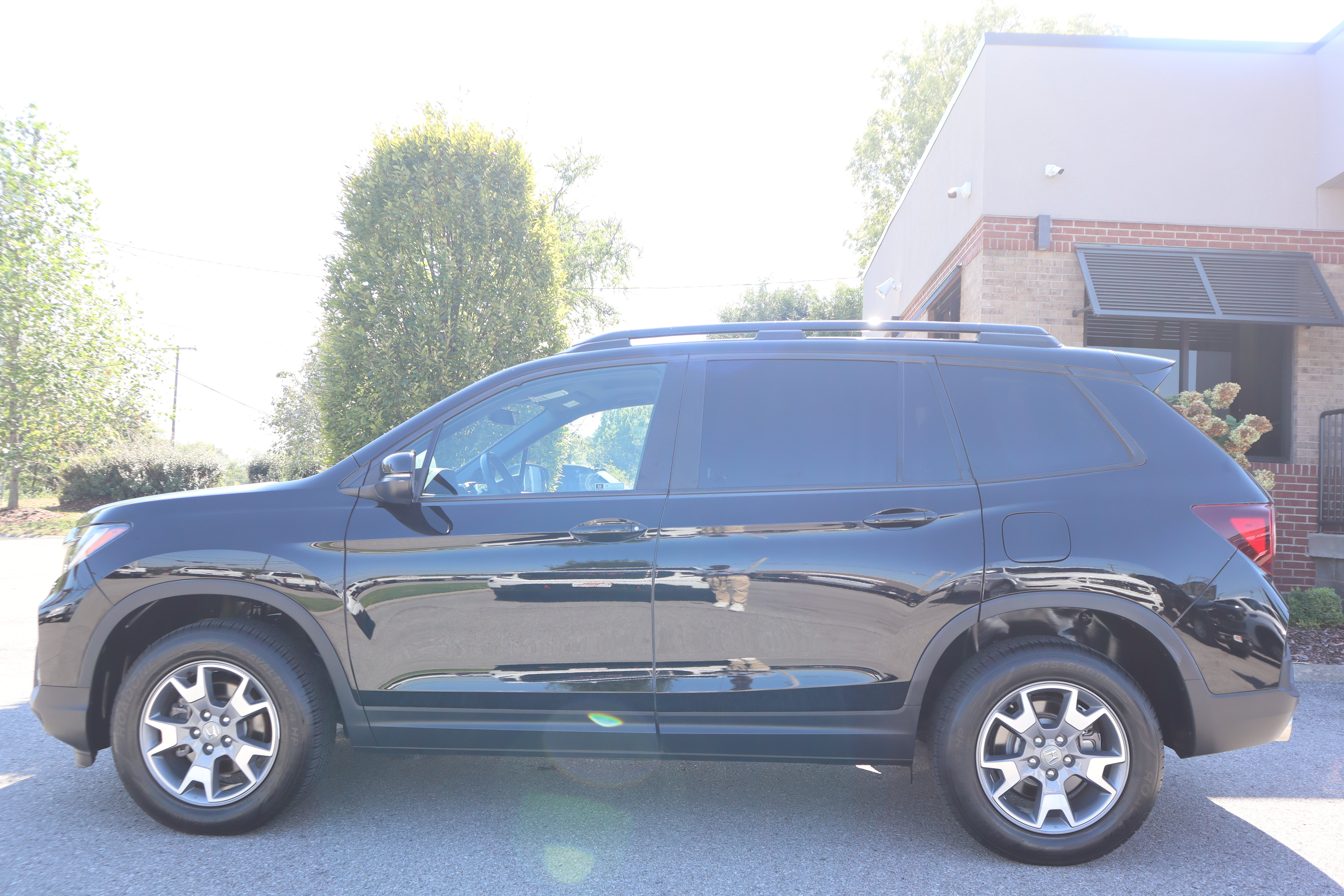 Used 2022 Honda Passport TrailSport image 11