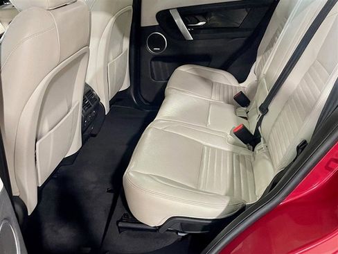 Used 2020 Land Rover Discovery Sport S image 22