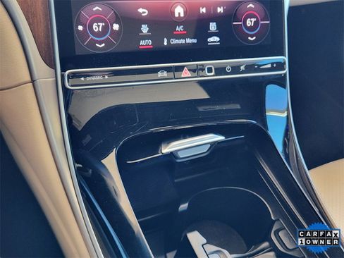 Used 2022 Mercedes-Benz C 300 Sedan image 21