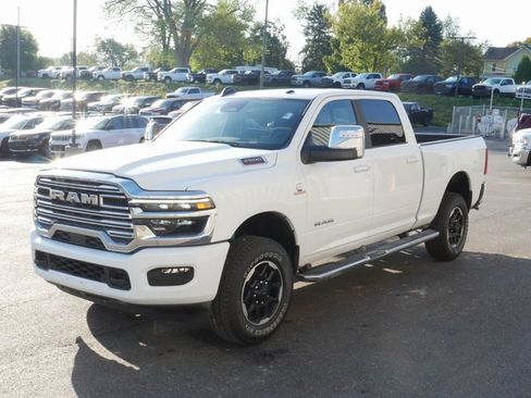 Used 2025 RAM 2500 Laramie image 10