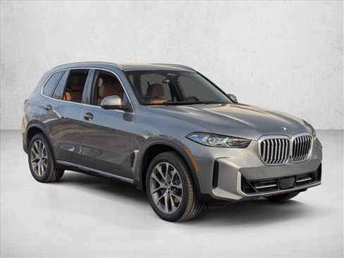 Used 2026 BMW X5 xDrive40i w/ Executive Package AWD/4WD image 7