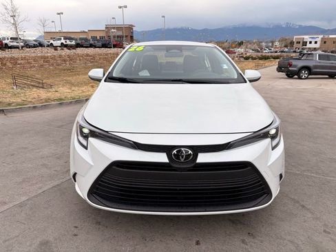 Used 2026 Toyota Corolla LE image 2