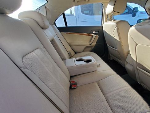 Used 2012 Lincoln MKZ FWD image 6