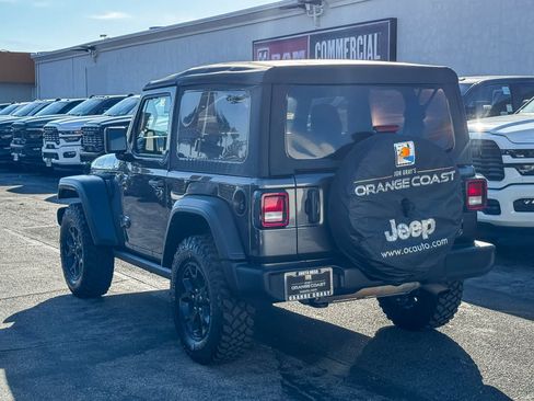 Used 2023 Jeep Wrangler Willys image 5