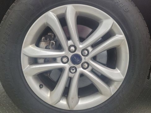 Used 2015 Ford Edge SEL w/ Equipment Group 201A image 31