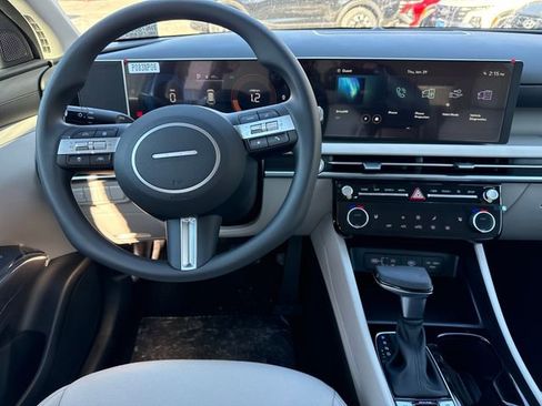 New 2026 Hyundai Tucson SEL AWD/4WD image 17