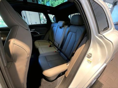Certified 2025 Audi Q5 Premium w/ Premium Plus AWD/4WD image 24