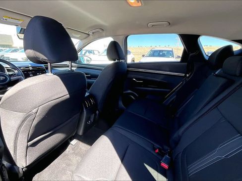 Certified 2023 Hyundai Tucson SEL AWD/4WD image 16