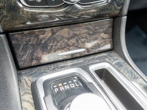 Used 2023 Chrysler 300 Touring L w/ Popular Equipment Group image 30