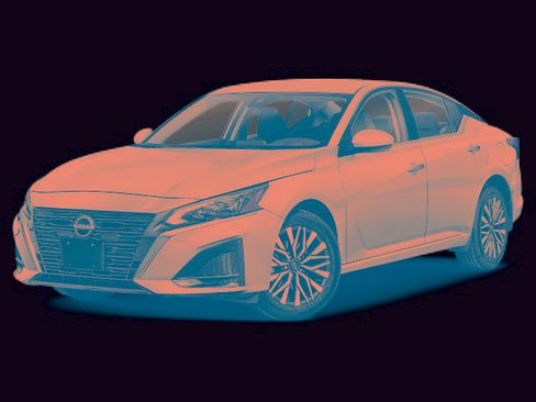 Used 2024 Nissan Altima 2.5 SV image 1