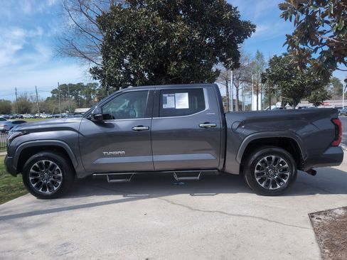 Used 2022 Toyota Tundra Limited image 7