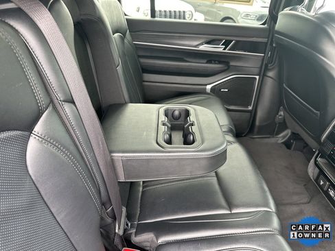 Used 2024 Jeep Wagoneer L Series II w/ Flexible Seating Group image 54