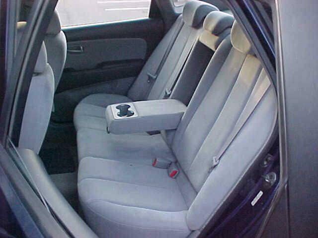 Used 2007 Hyundai Elantra GLS FWD image 9