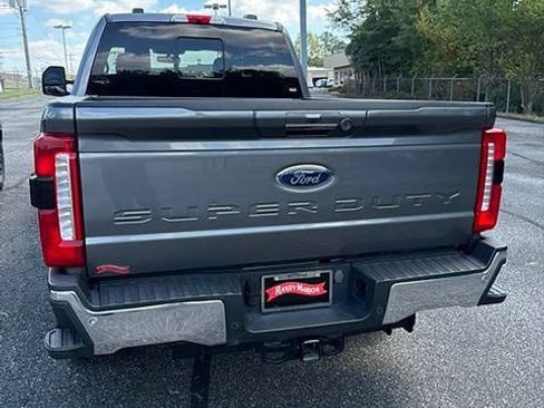 Used 2024 Ford F250 Lariat w/ Lariat Ultimate Package AWD/4WD image 2
