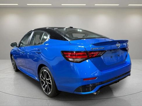 Used 2024 Nissan Sentra SR w/ SR Premium Package image 14