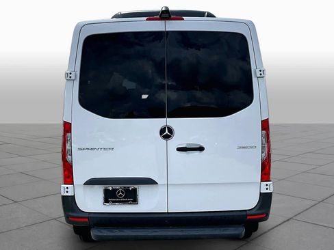 Used 2023 Mercedes-Benz Sprinter 2500 image 5