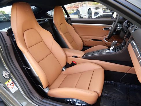 Used 2024 Porsche 718 Cayman GTS image 21