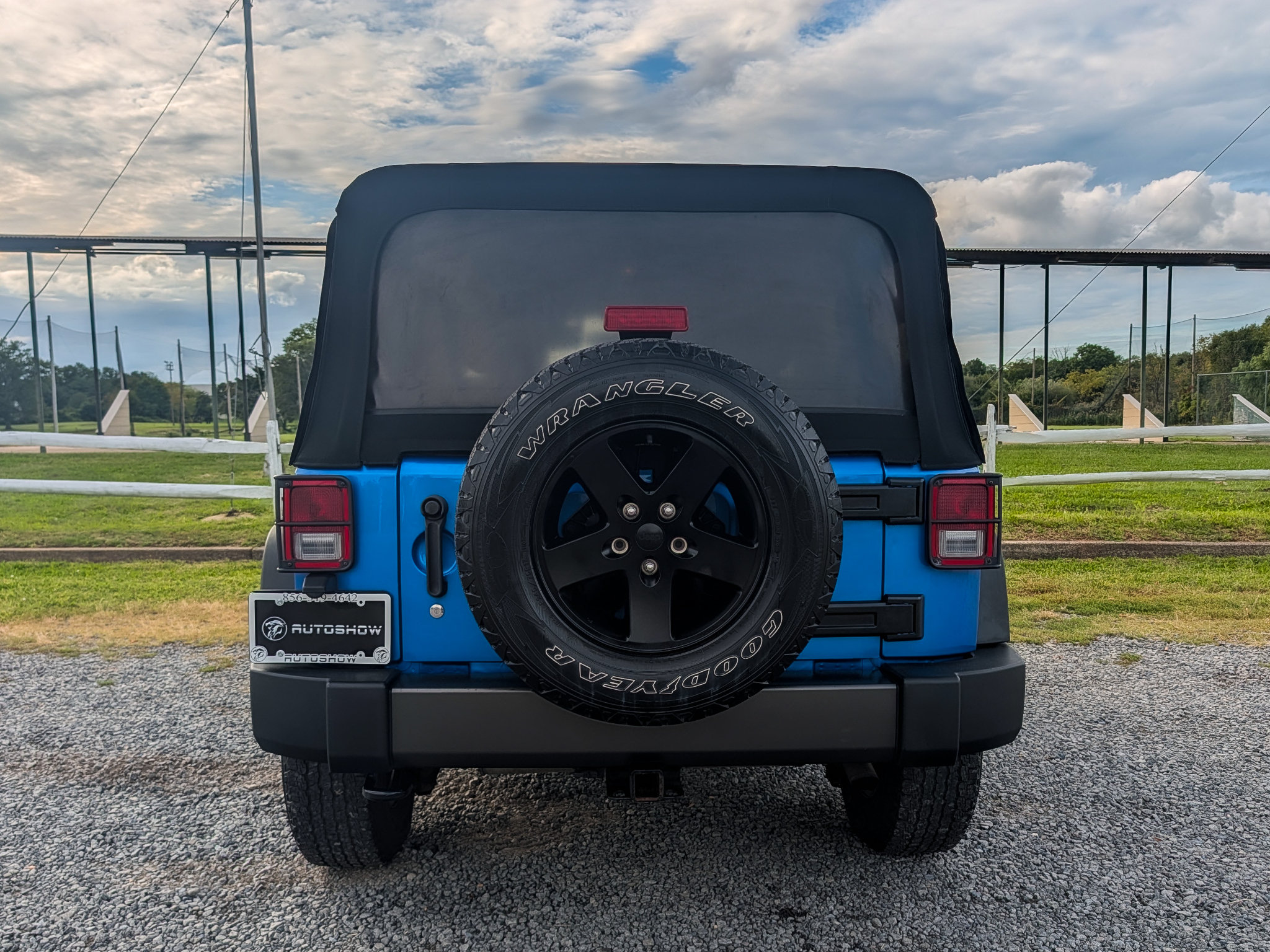Used 2016 Jeep Wrangler Unlimited Sport AWD/4WD image 6