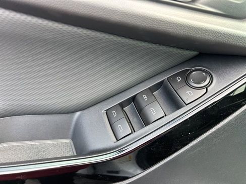 New 2026 Chevrolet Equinox LT w/ LPO, Floor Liner Package image 13