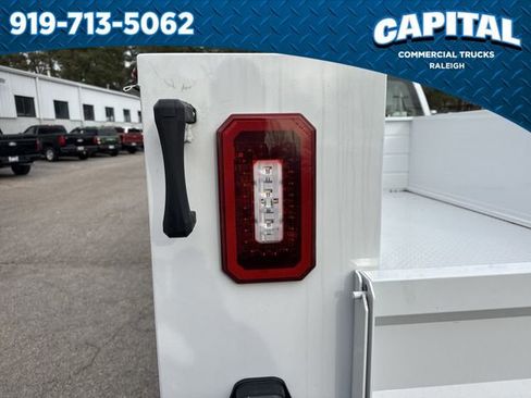 New 2026 Ford F250 XL w/ XL Chrome Package AWD/4WD image 15