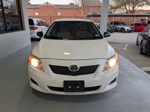 Used 2010 Toyota Corolla image 8