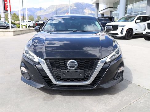 Used 2021 Nissan Altima 2.5 SV FWD image 9