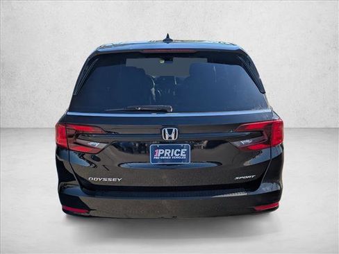 Certified 2023 Honda Odyssey Sport image 6