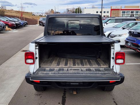Used 2020 Jeep Gladiator Sport w/ Quick Order Package 24S image 12
