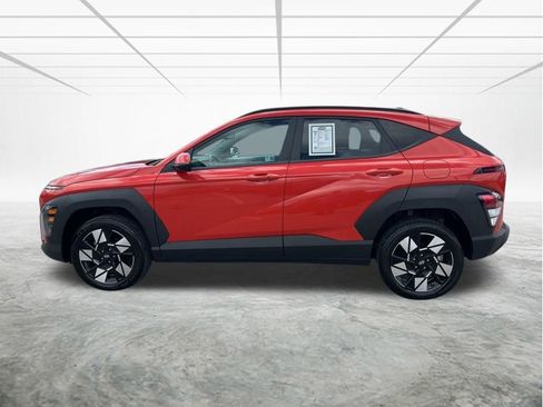 Used 2024 Hyundai Kona SEL image 7