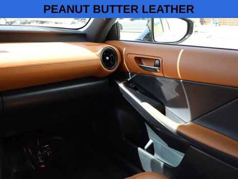 Used 2023 Lexus IS 300 w/ Comfort Package RWD image 11