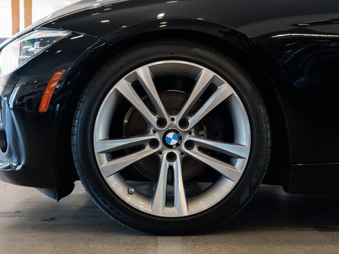 Used 2018 BMW 330i Sedan RWD image 7
