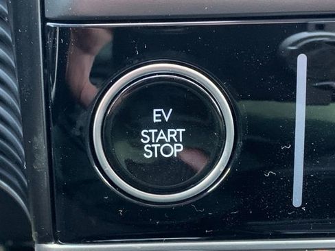 New 2026 Hyundai Ioniq 5 SEL image 21