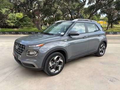 Used 2022 Hyundai Venue SEL