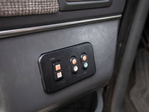 Used 1990 Ford Bronco AWD/4WD image 24
