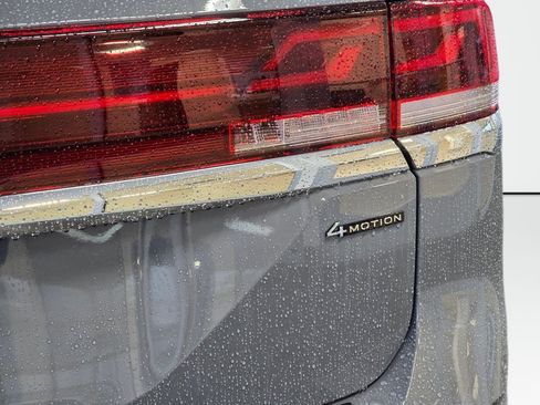 New 2026 Volkswagen Atlas SEL Premium R-Line AWD/4WD image 15
