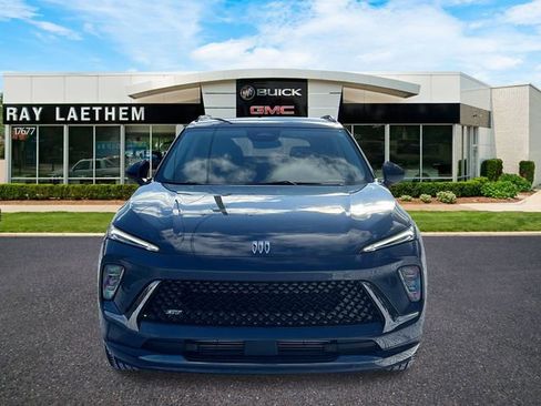 New 2026 Buick Envision Sport Touring image 8