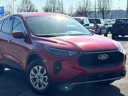 Certified 2023 Ford Escape Active w/ Tech Pack #2 image 1