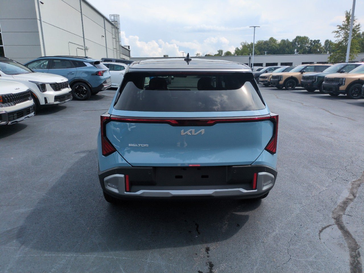 New 2027 Kia Seltos S FWD image 6