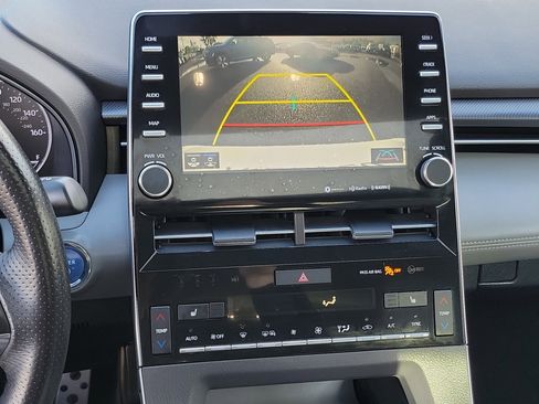 Used 2020 Toyota Avalon XSE image 12