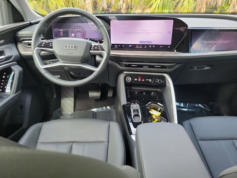 New 2026 Audi Q5 Premium Plus AWD/4WD image 13