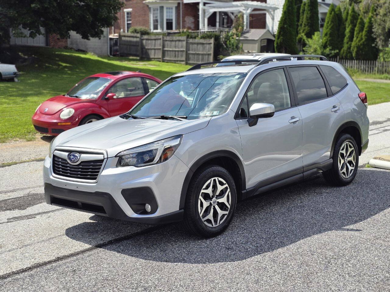 Used 2021 Subaru Forester Premium AWD/4WD image 9