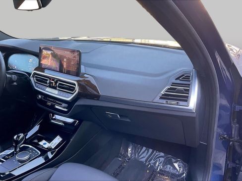 Used 2024 BMW X3 xDrive30i w/ Premium Package AWD/4WD image 18