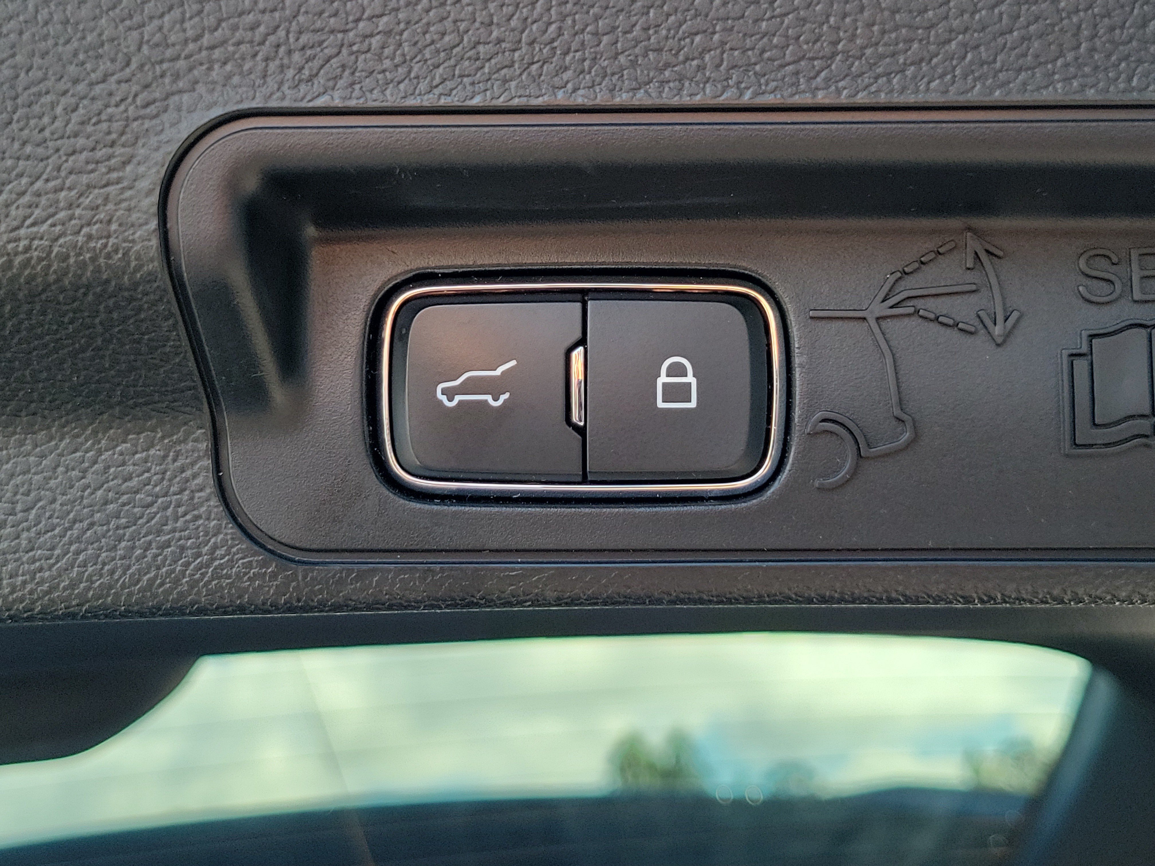 Used 2023 Ford Explorer Timberline AWD/4WD image 9