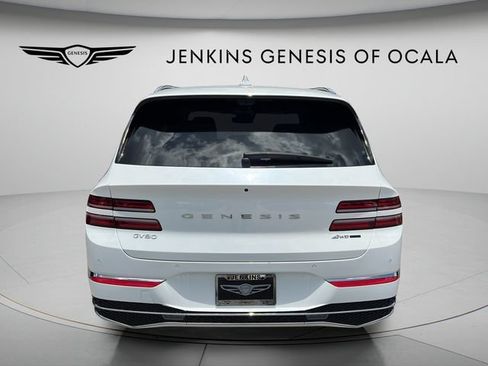 Certified 2025 Genesis GV80 3.5T Prestige AWD/4WD image 4
