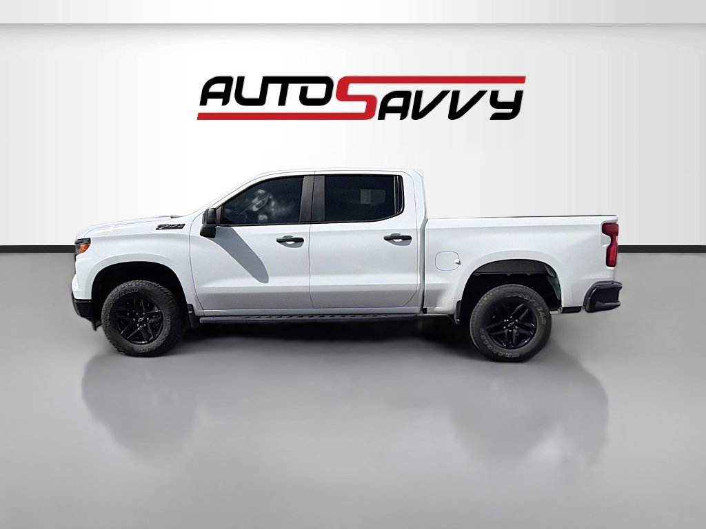 Used 2024 Chevrolet Silverado 1500 Custom Trail Boss w/ LPO, Dark Essentials Package AWD/4WD image 4