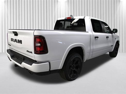 New 2026 RAM 1500 4x4 Crew Cab image 3