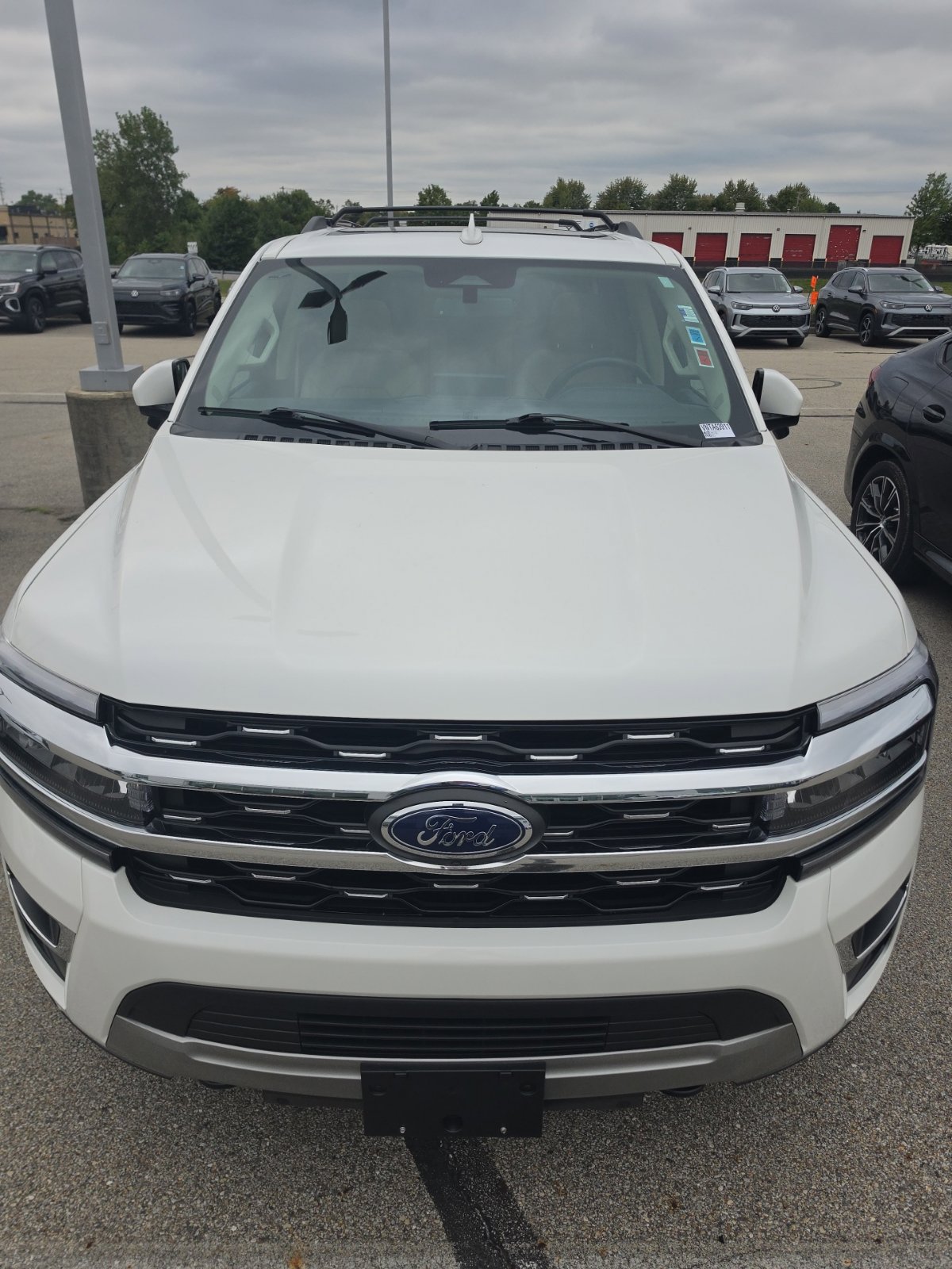 Used 2023 Ford Expedition Limited AWD/4WD image 42
